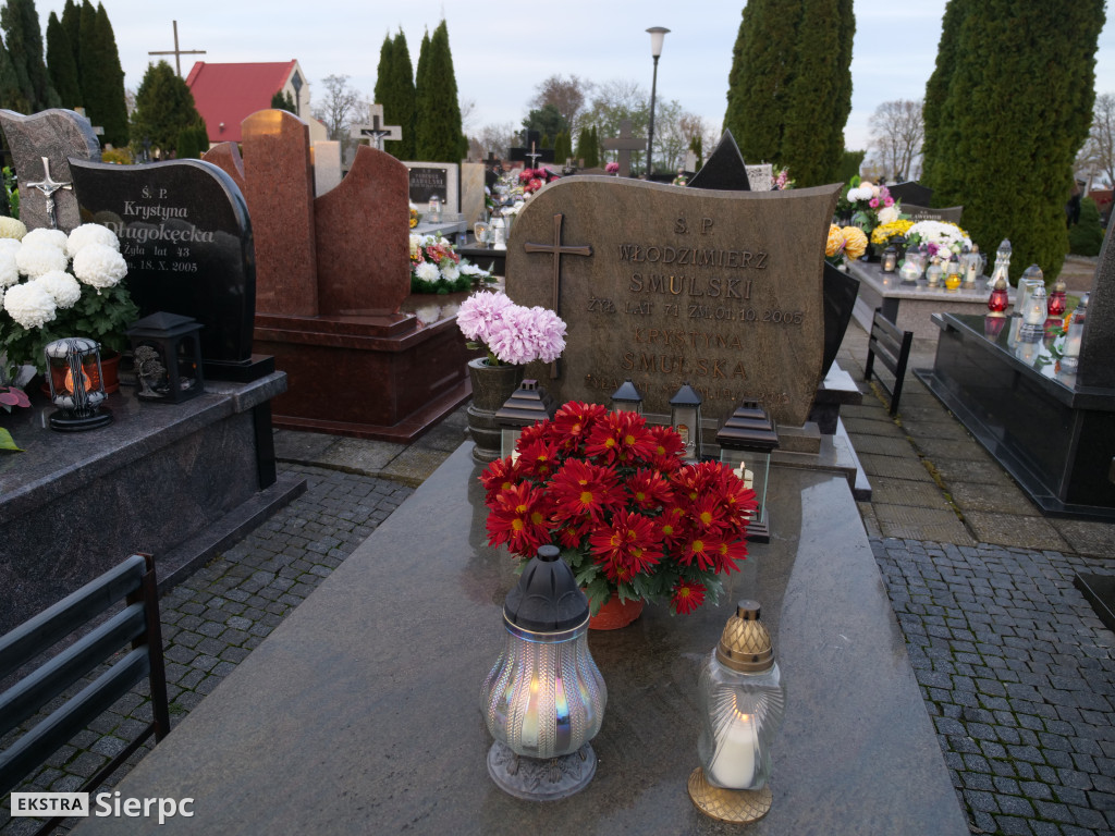 Wszystkich Świętych na sierpeckich cmentarzach