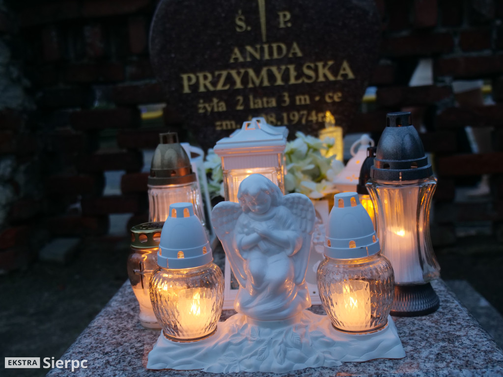 Wszystkich Świętych na sierpeckich cmentarzach