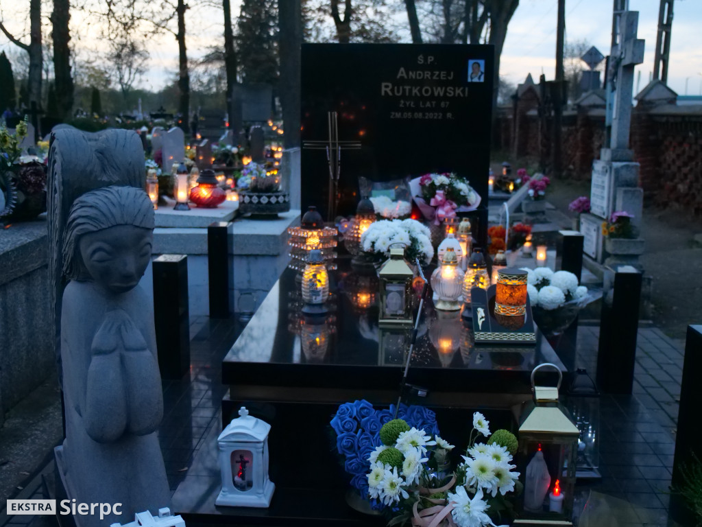 Wszystkich Świętych na sierpeckich cmentarzach