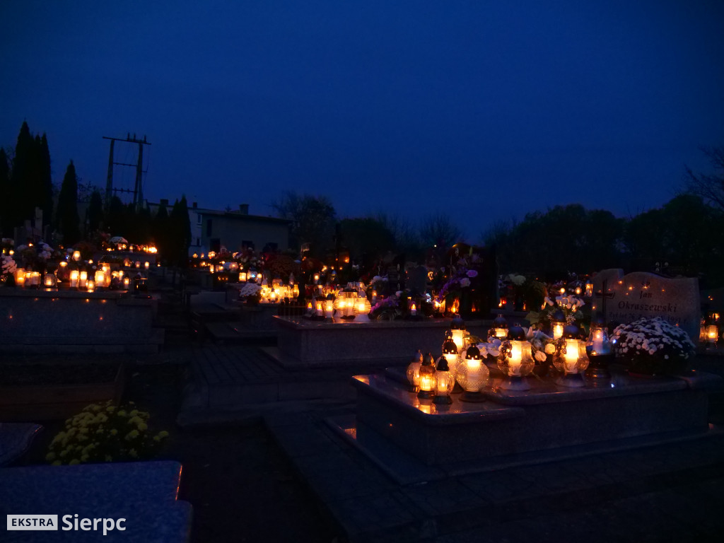 Wszystkich Świętych na sierpeckich cmentarzach