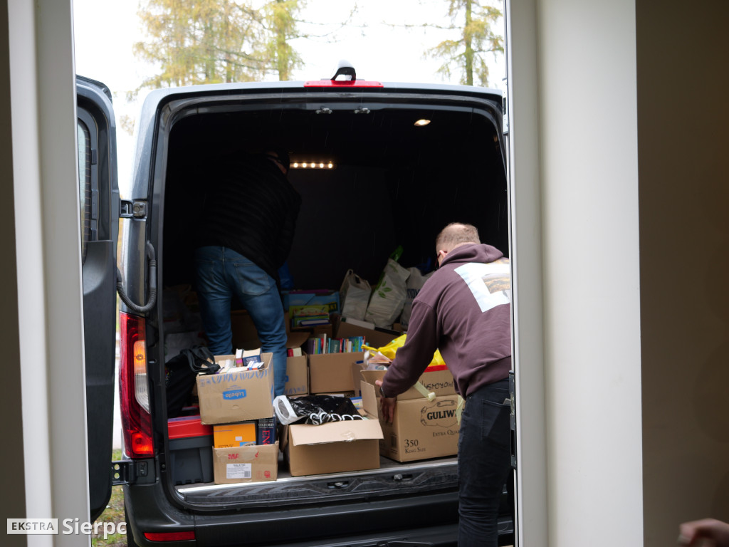 Zbiórka książek  „Razem dla Teosia i Felixa”.