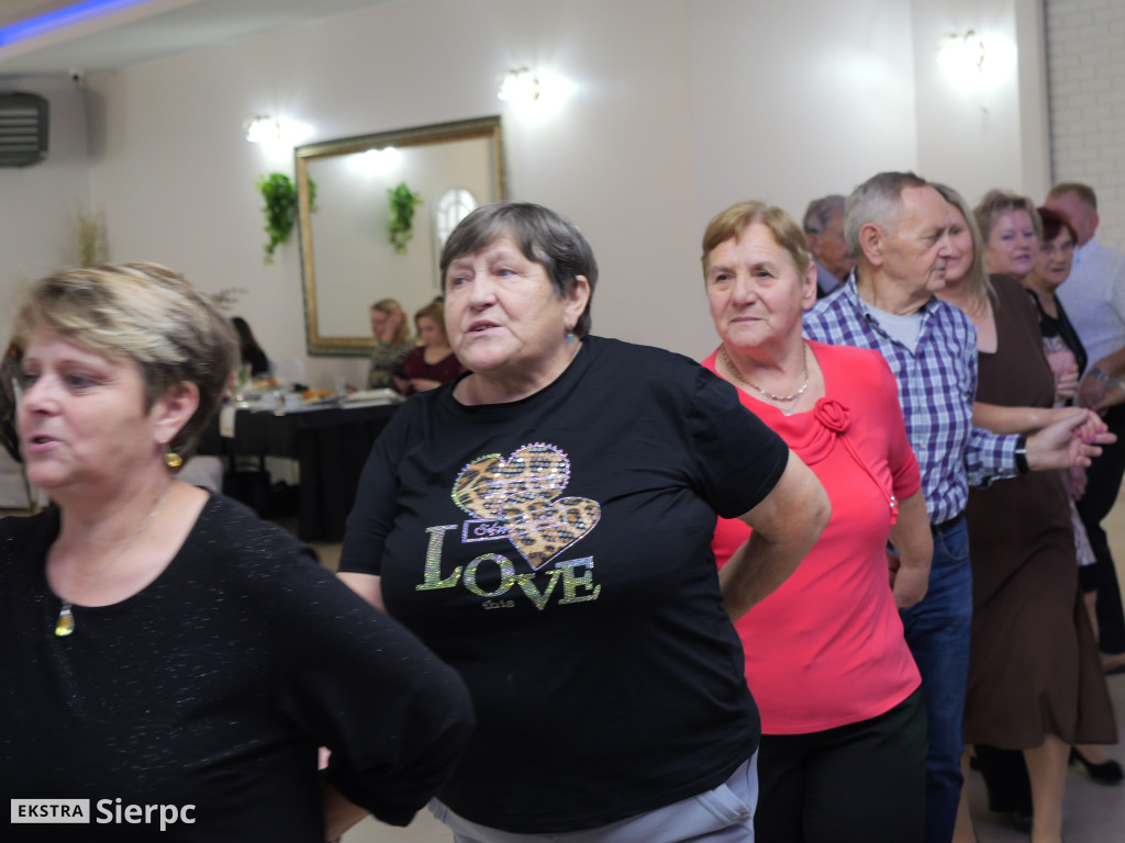 Zabawa andrzejkowa seniorów