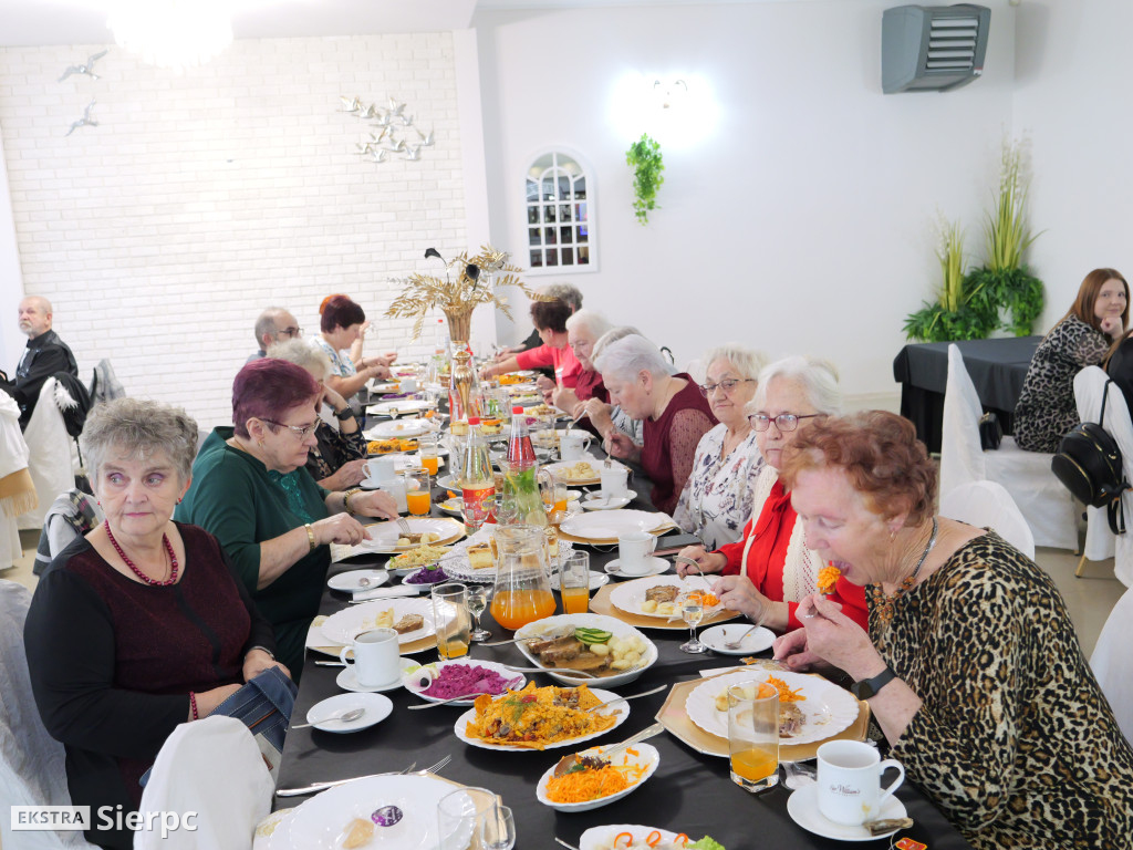 Zabawa andrzejkowa seniorów