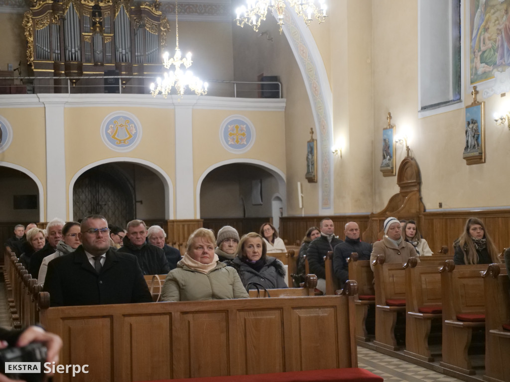 Twórczy Ognik przed Ogniskiem Pracy Pozaszkolnej