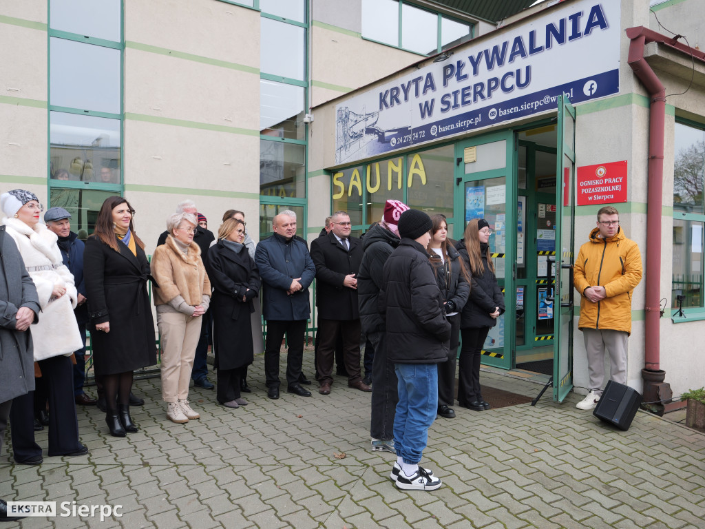 Twórczy Ognik przed Ogniskiem Pracy Pozaszkolnej