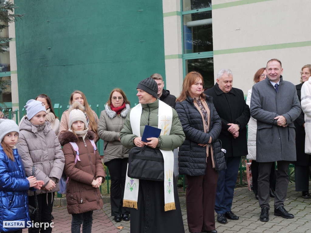 Twórczy Ognik przed Ogniskiem Pracy Pozaszkolnej