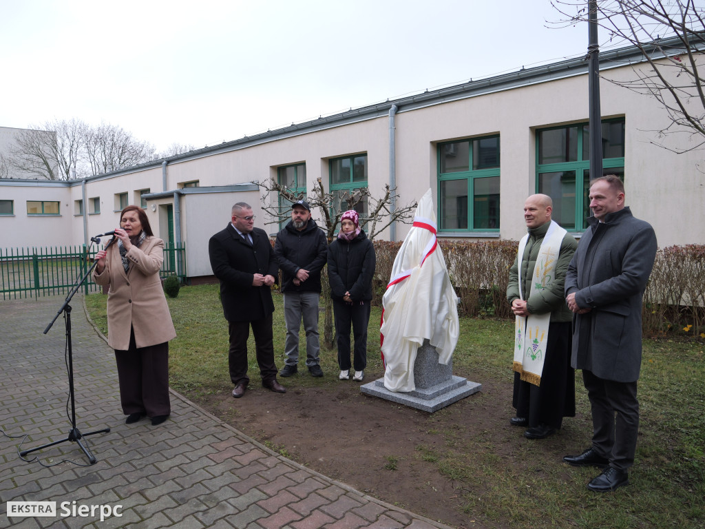 Twórczy Ognik przed Ogniskiem Pracy Pozaszkolnej