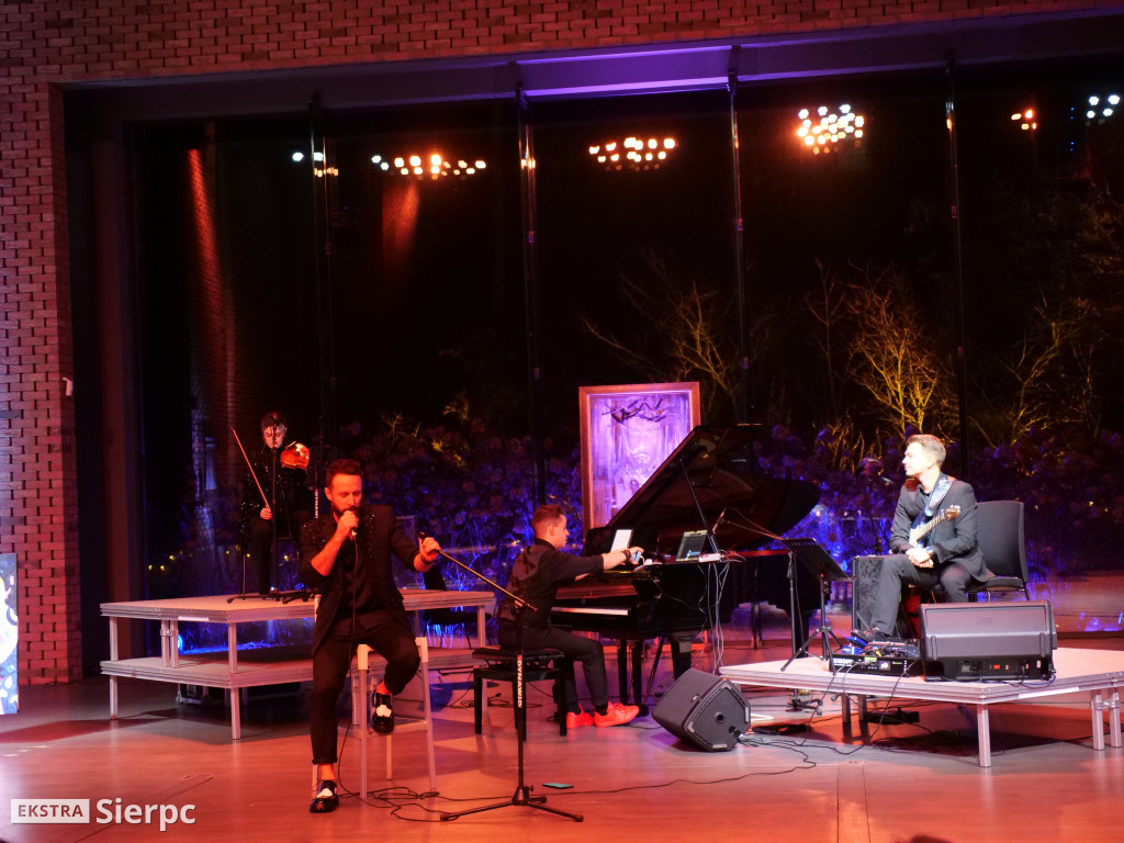  W krainie jesiennych barw i ciszy kosmosu