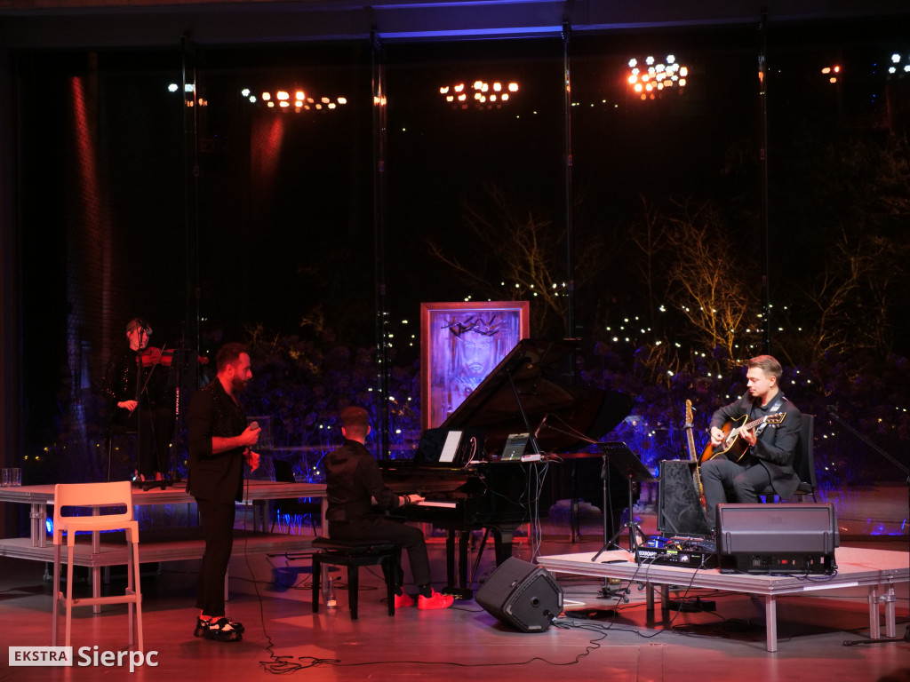  W krainie jesiennych barw i ciszy kosmosu