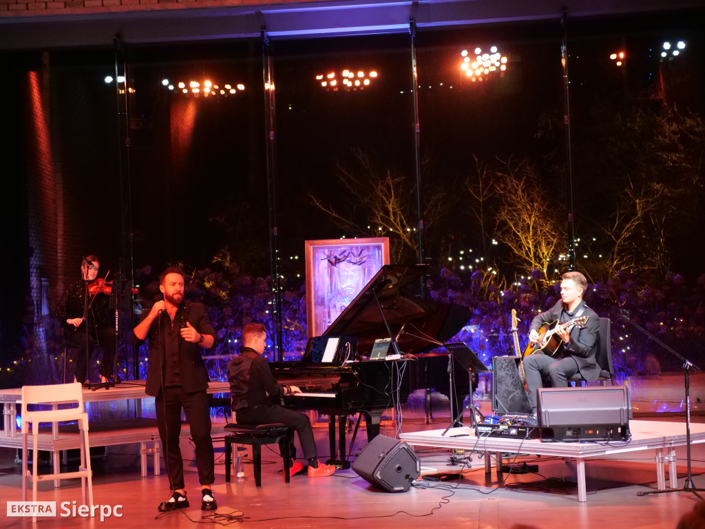  W krainie jesiennych barw i ciszy kosmosu