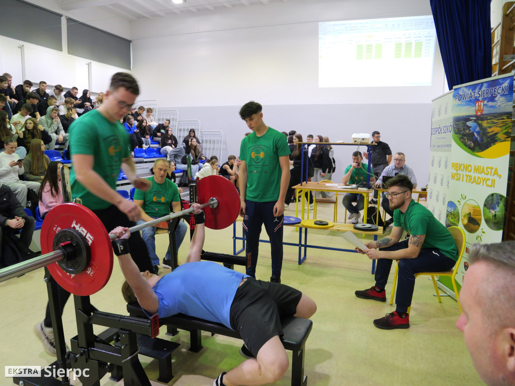 Mistrzostwa ZS nr 1 wyciskaniu sztangi leżąc