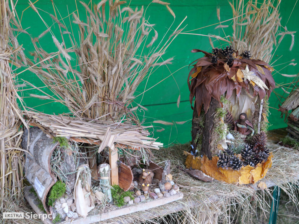 Jarmark bożonarodzeniowy w skansenie