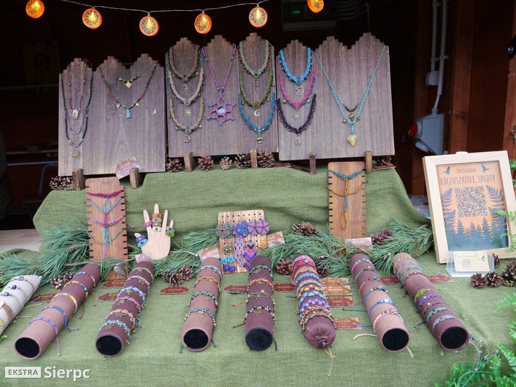 Jarmark bożonarodzeniowy w skansenie