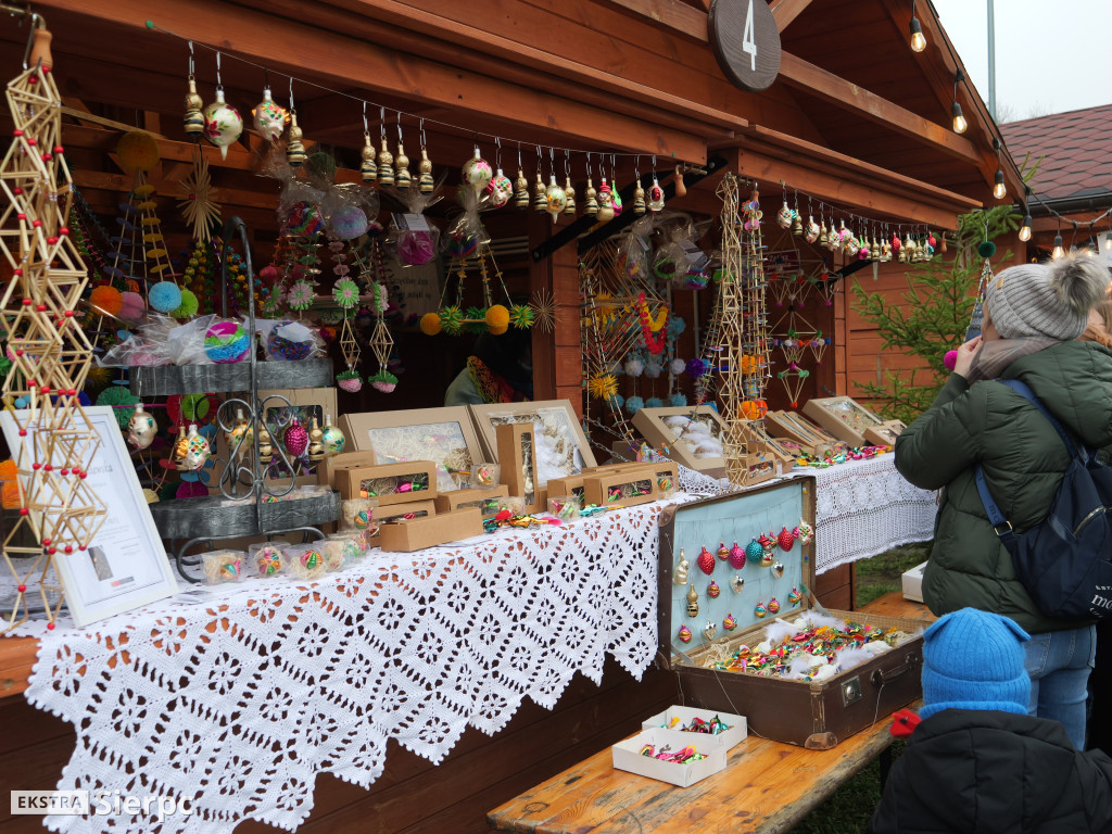 Jarmark bożonarodzeniowy w skansenie