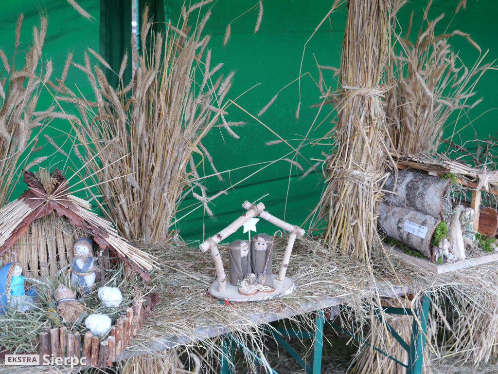 Jarmark bożonarodzeniowy w skansenie