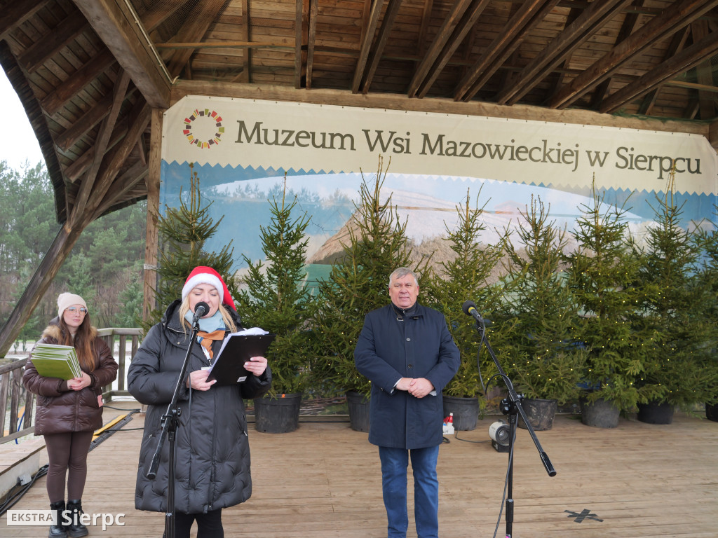 Jarmark bożonarodzeniowy w skansenie