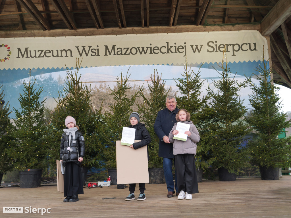 Jarmark bożonarodzeniowy w skansenie