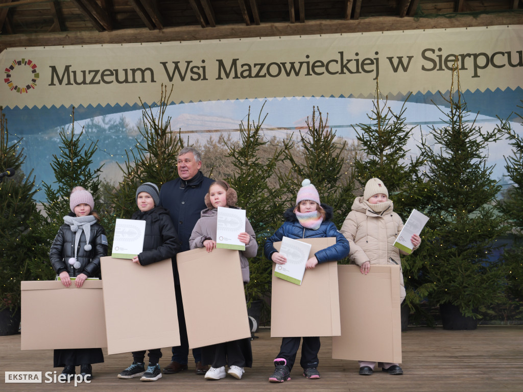 Jarmark bożonarodzeniowy w skansenie