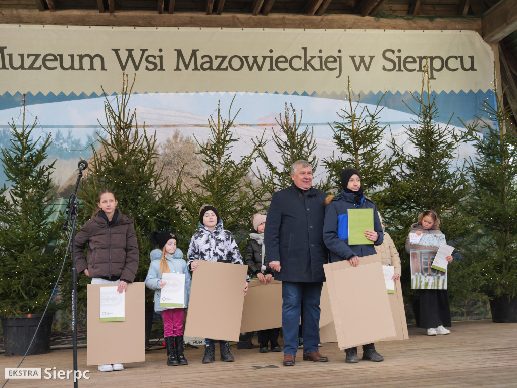 Jarmark bożonarodzeniowy w skansenie