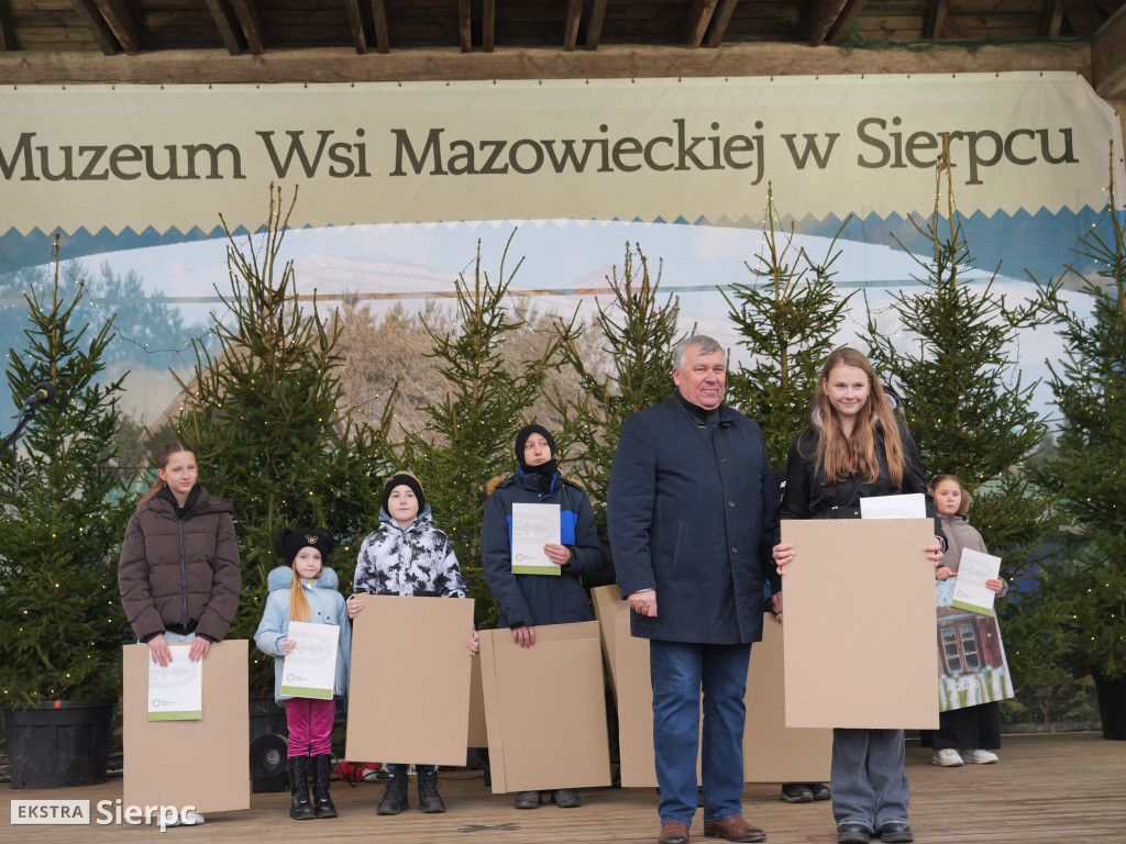 Jarmark bożonarodzeniowy w skansenie