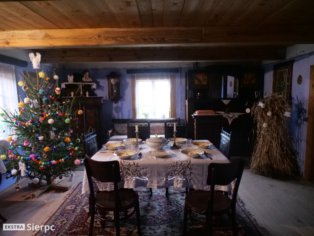 Jarmark bożonarodzeniowy w skansenie