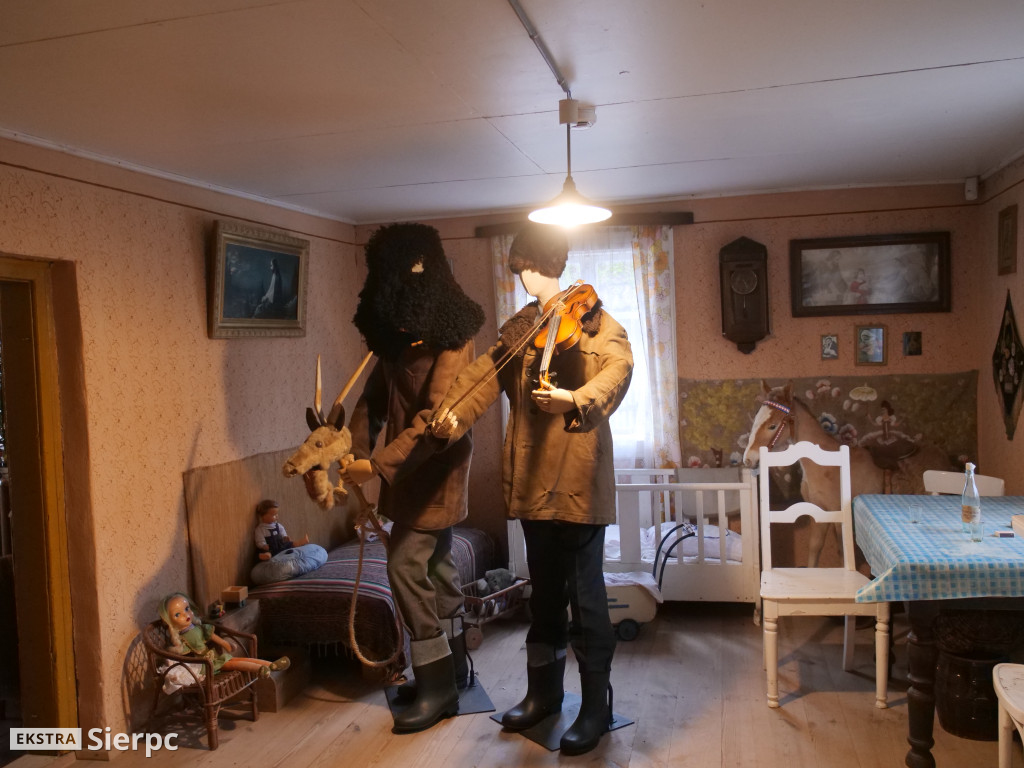 Jarmark bożonarodzeniowy w skansenie