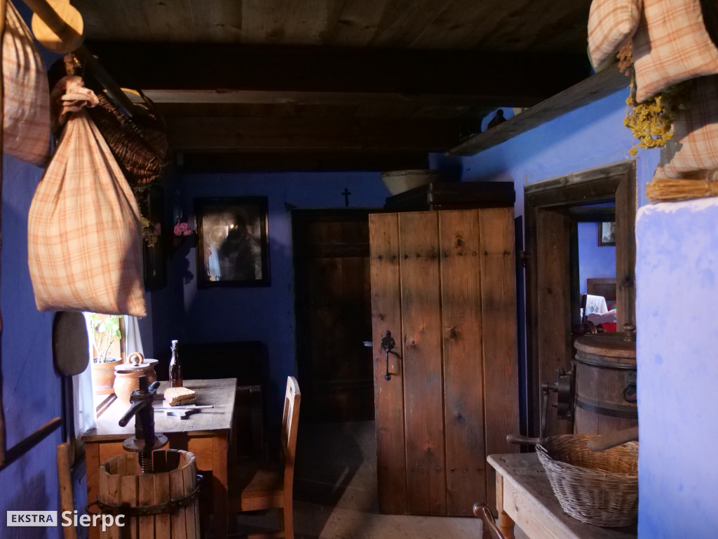 Jarmark bożonarodzeniowy w skansenie