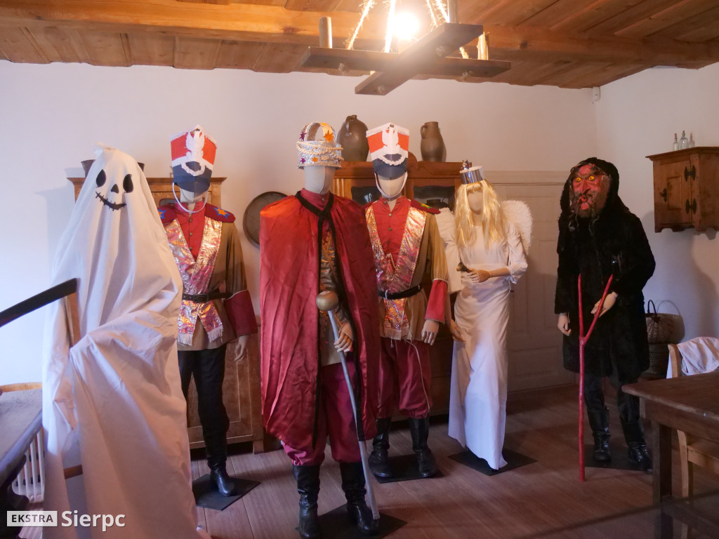 Jarmark bożonarodzeniowy w skansenie