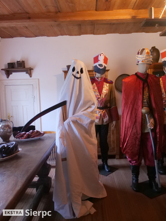 Jarmark bożonarodzeniowy w skansenie