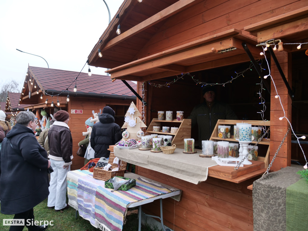 Jarmark bożonarodzeniowy w skansenie
