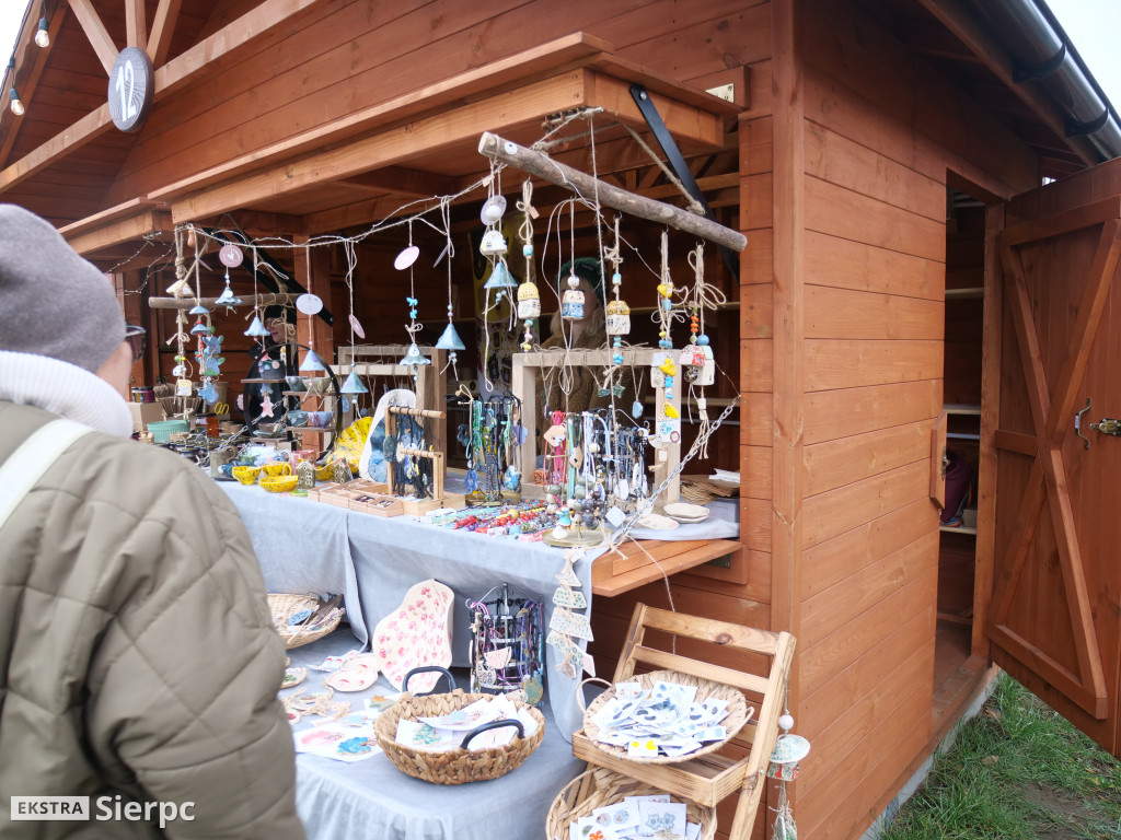 Jarmark bożonarodzeniowy w skansenie