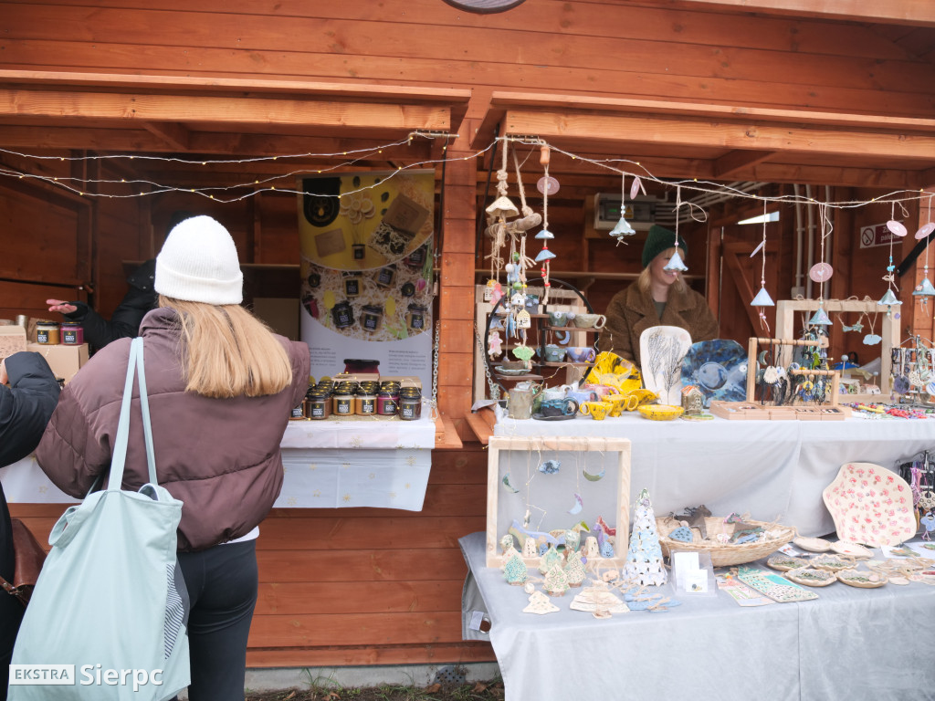 Jarmark bożonarodzeniowy w skansenie