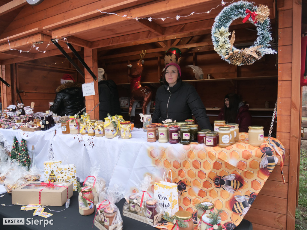 Jarmark bożonarodzeniowy w skansenie