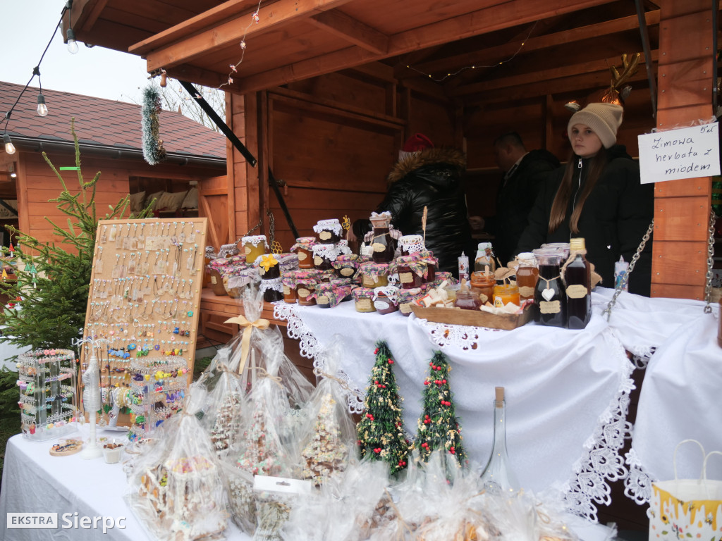 Jarmark bożonarodzeniowy w skansenie