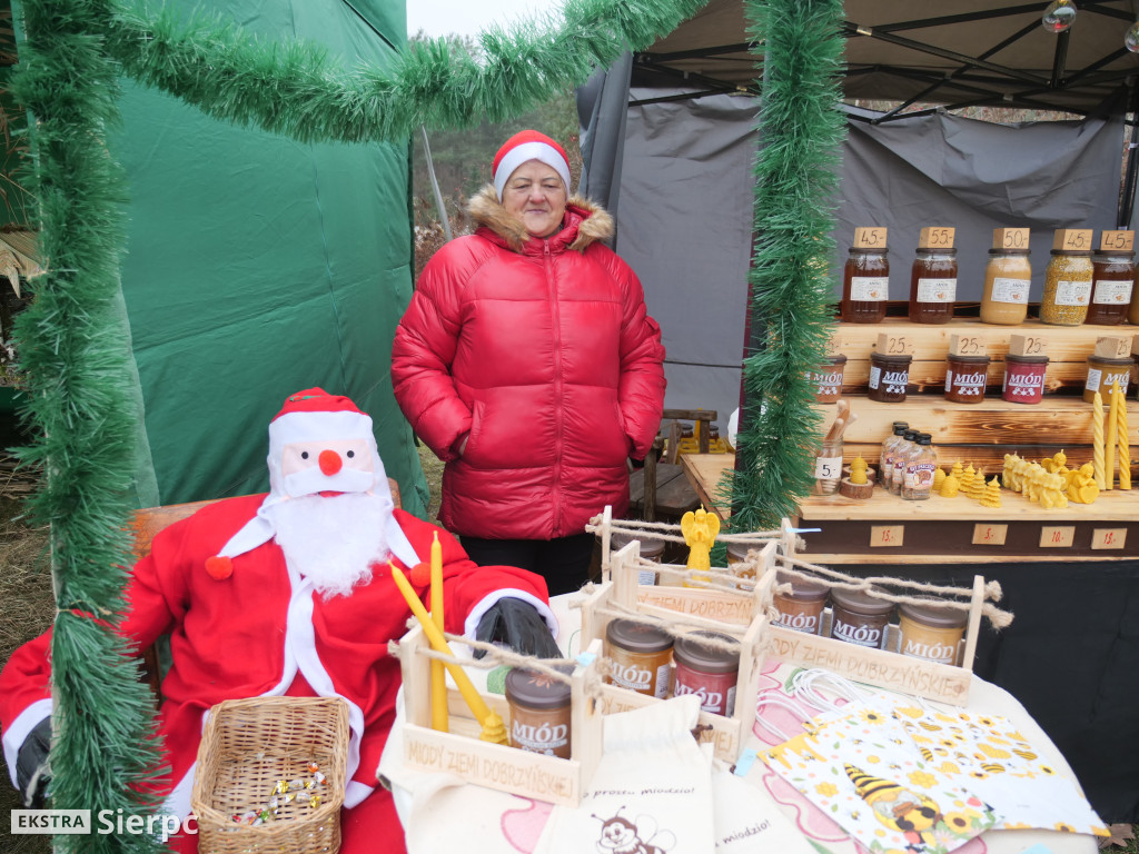 Jarmark bożonarodzeniowy w skansenie