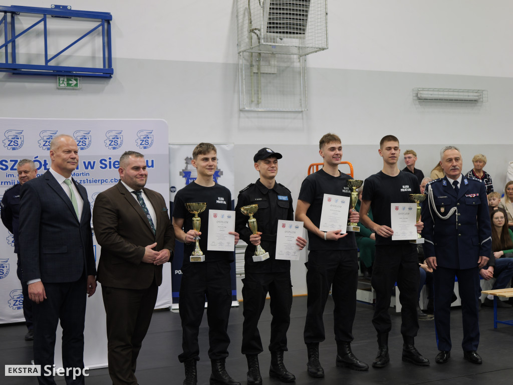 Ślubowanie i promocja klas policyjnych