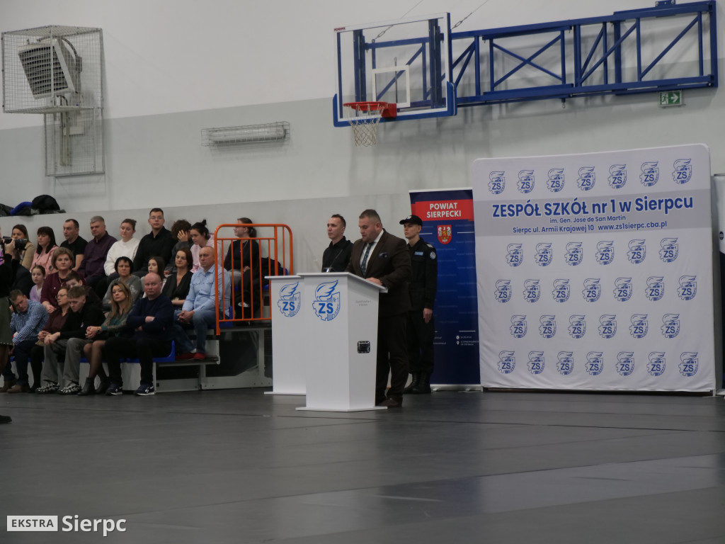 Ślubowanie i promocja klas policyjnych