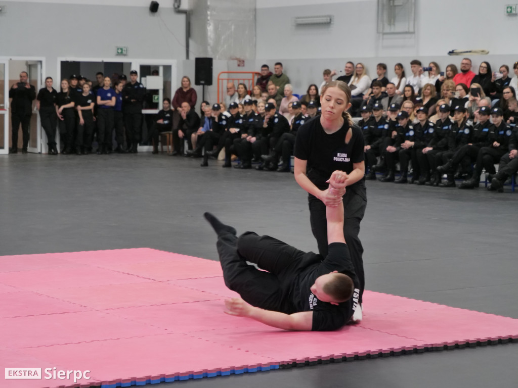 Ślubowanie i promocja klas policyjnych