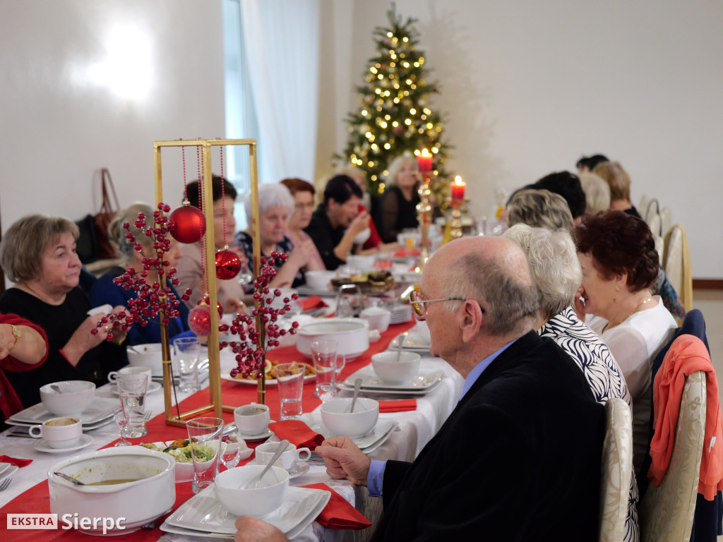 Wigilia w Sierpeckim Uniwersytecie Trzeciego Wieku