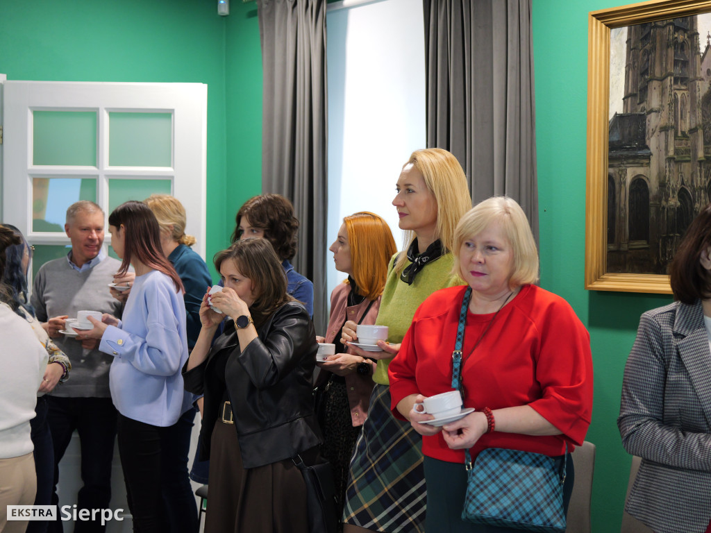 Wystawa ceramiki w sierpeckim ratuszu