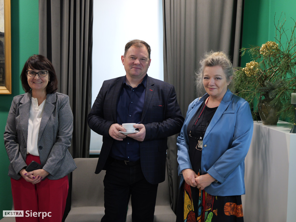 Wystawa ceramiki w sierpeckim ratuszu