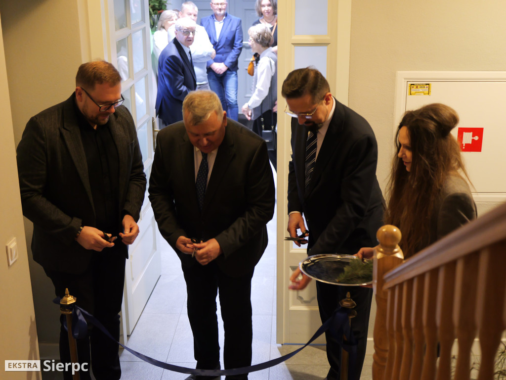 Wystawa ceramiki w sierpeckim ratuszu