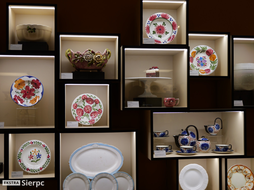 Wystawa ceramiki w sierpeckim ratuszu