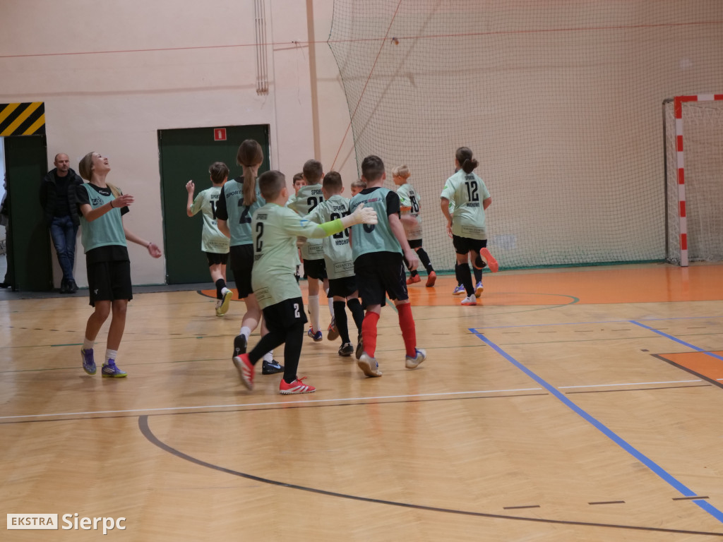 IV Świąteczny Turniej Piłki Nożnej