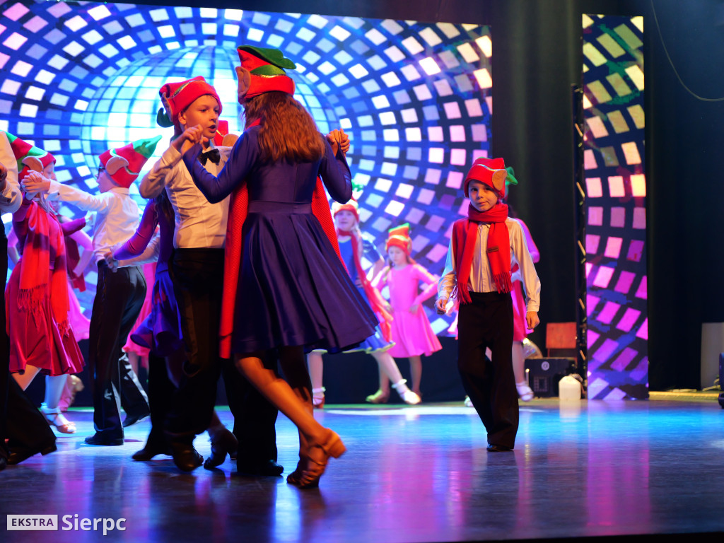 13 Świateczna Gala Art Dance cz. 1