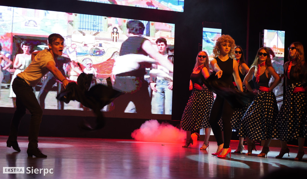 13 Świateczna Gala Art Dance cz. 1