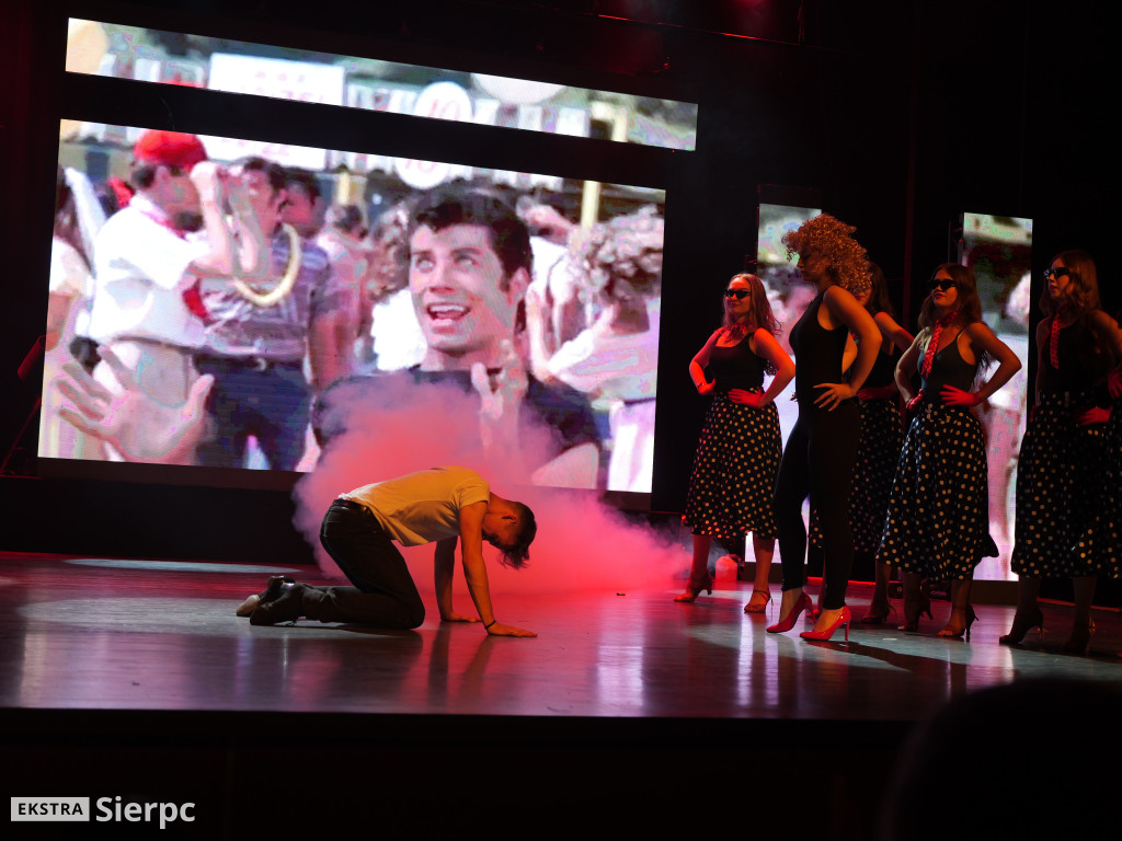 13 Świateczna Gala Art Dance cz. 1