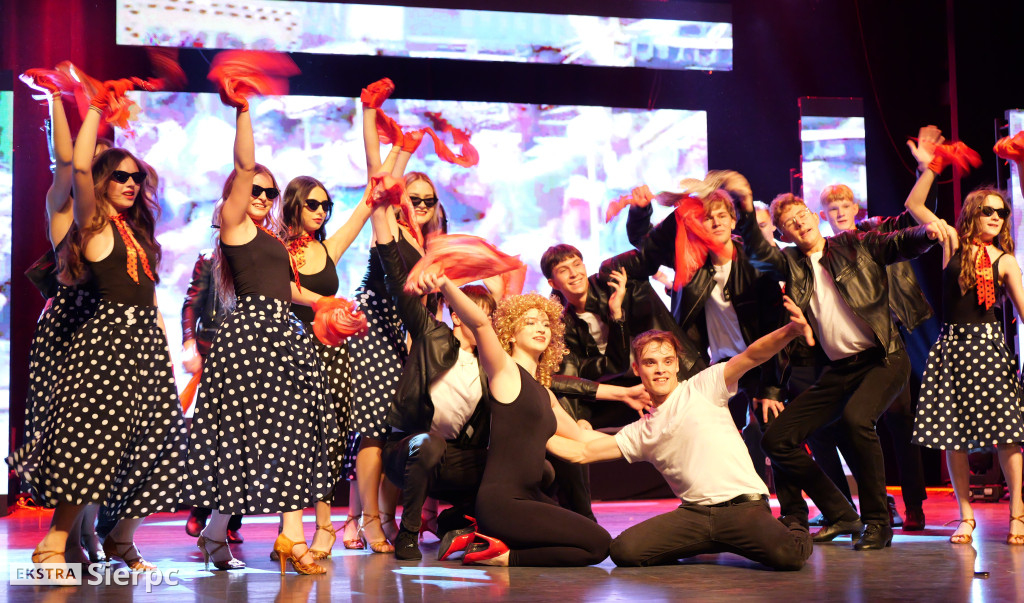 13 Świateczna Gala Art Dance cz. 1