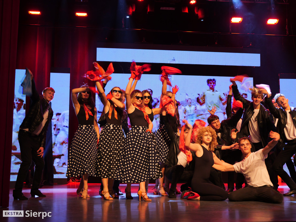 13 Świateczna Gala Art Dance cz. 1