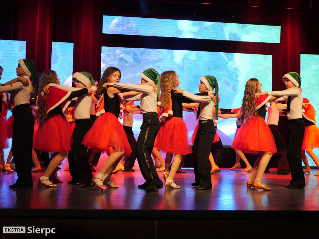 13 Świateczna Gala Art Dance cz. 1